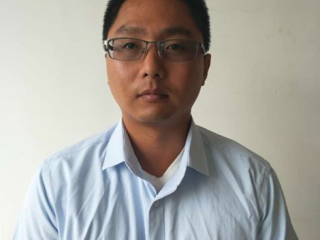 <b>孙磊</b>